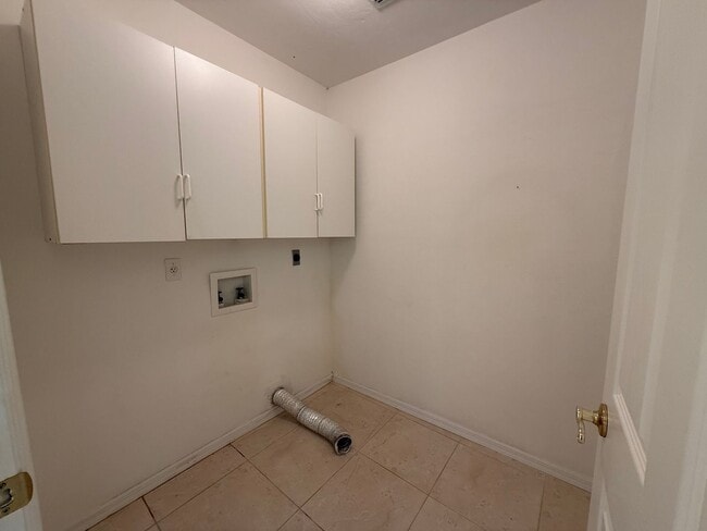 Photo - Charming 3-Bedroom Home in Broadmoor – Move-In Ready!