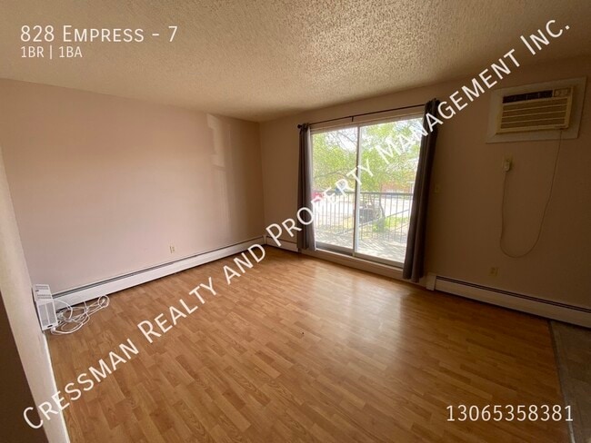 Photo - 1 bed 1 bath APARTMENT located in Rosemont, Regina, SK. Unit 7