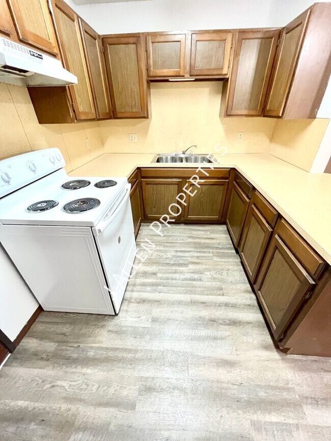Photo - Rarely Available 1 bed, 1 bath Unit 3