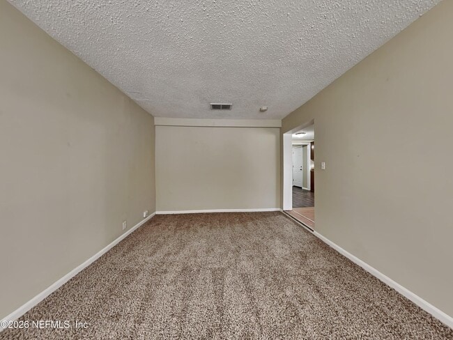 Photo - 5226 Timawatha Ave