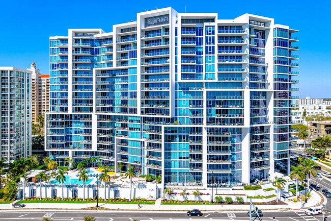 Building Photo - 1155 N Gulfstream Ave