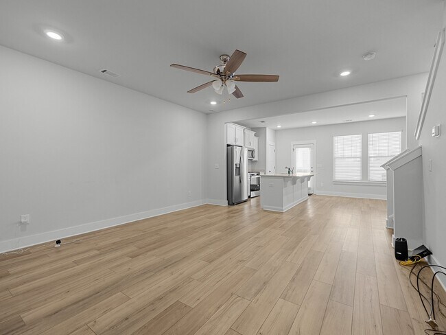 Photo - 1550 Rivermeade Dr