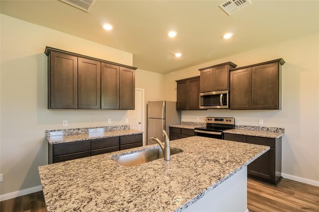 Photo - 1607 Crimson Lake Blvd
