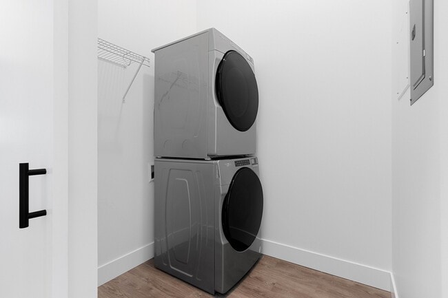 Photo - Park Central