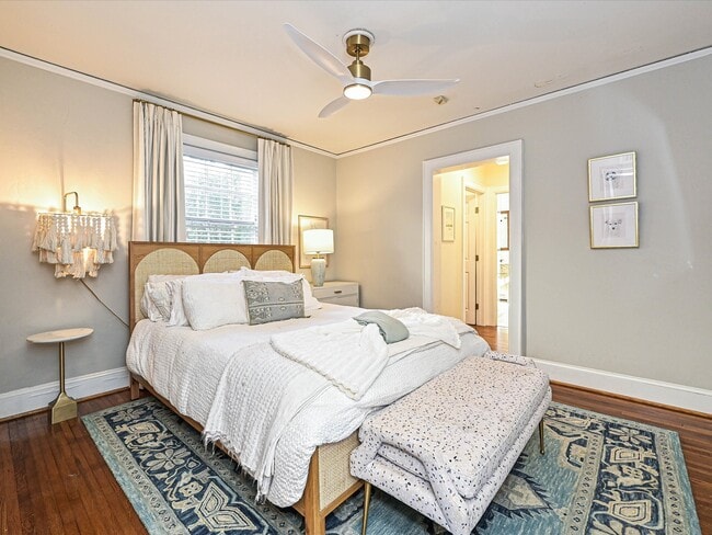 Photo - 2331 Chesterfield Ave