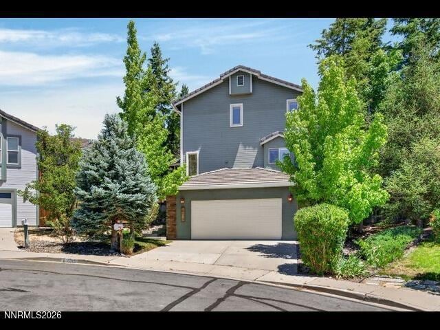Building Photo - 2213 Ridgeview Dr