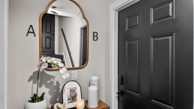 Photo - Savvy 1B/1B Unit B I Near Gonzaga/WSU/EWU ...