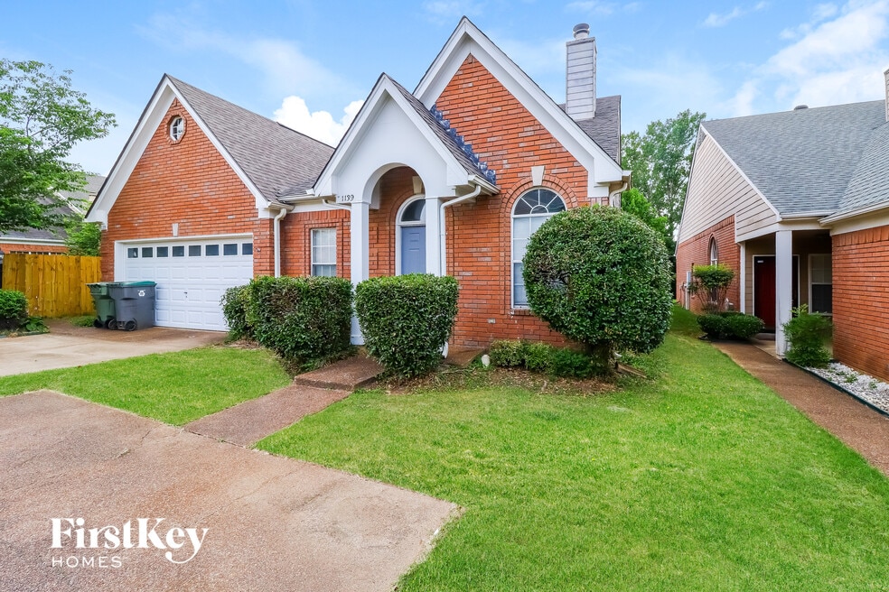 1139 Brady Hollow Ln