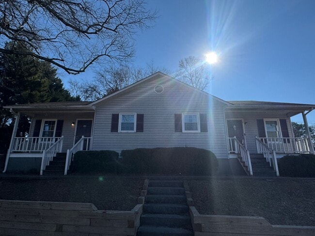 Photo - 4 W 1st St Unidad B