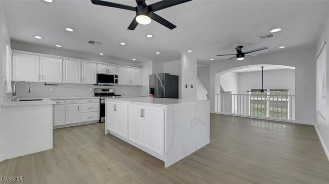 Building Photo - 2769 Fountain Ridge Ln