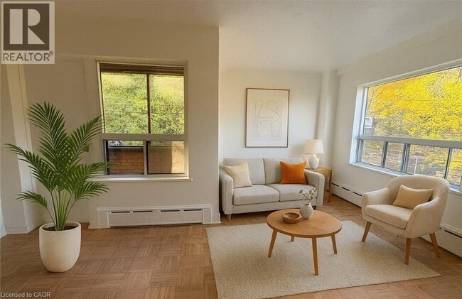 325A JAMES Street S Unit# 301 - 325A JAMES Street S Unit# 301 Unit 301