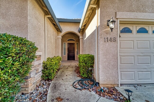 Photo - Lovely Yuba City Home Close to Schools and Attractions