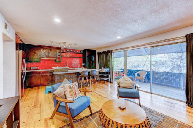 Building Photo - 3271 Sul Ross St Rental