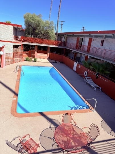 Broadway Apartments - Broadway Apartments