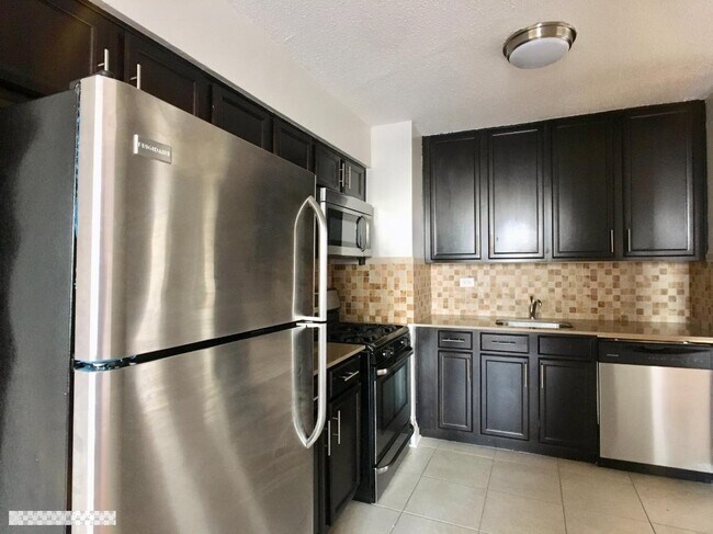 Photo - 3333 Broadway Unit D21C