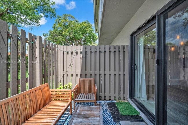 Photo - 10611 SW 113th Pl Unit 93-C