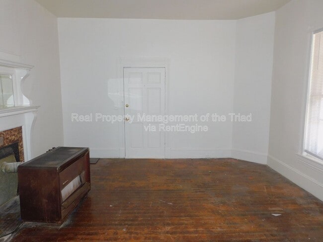 Photo - 1400 Martin Luther King Jr Dr