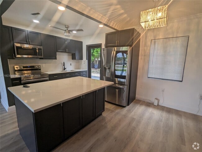 Building Photo - 14600 NW 11th Ct Rental