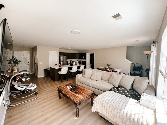 Photo - 215 Dillard Mill Dr