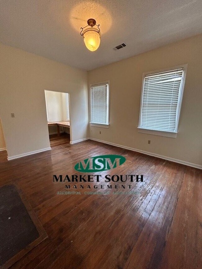 Photo - 212 E Anderson St Unit B