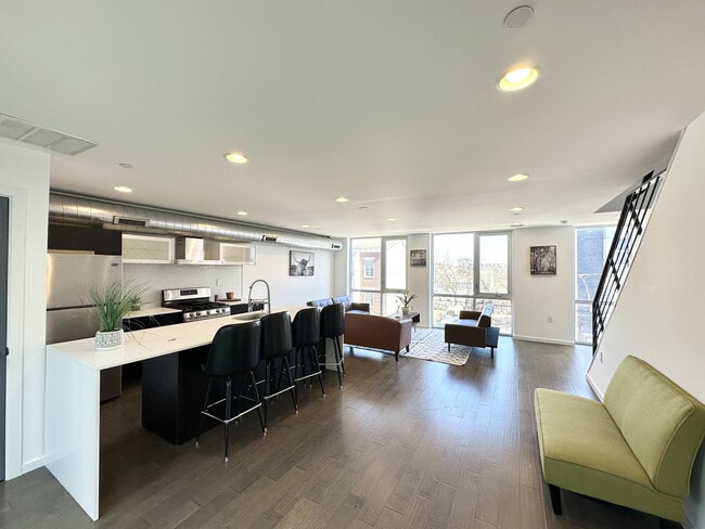 Photo - 1422 N 7th St Unidad 4