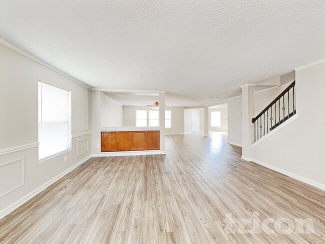 Photo - 1024 Tradewinds Dr