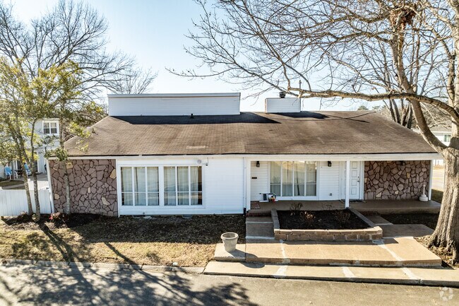 Photo - Creekside Meadows