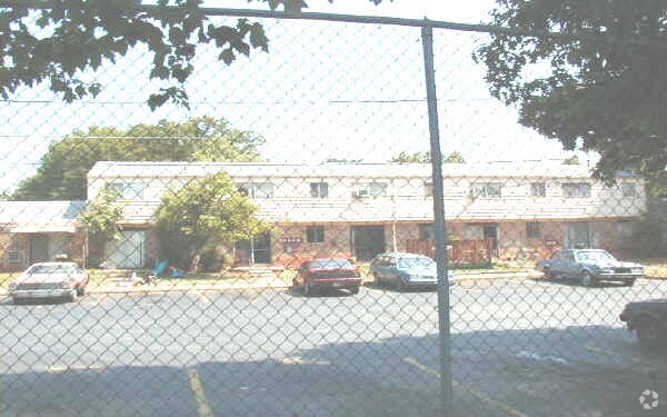 Photo - Winston Manor