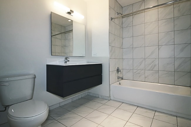 Photo - 865 N La Salle Dr Unit 856 N Lasalle