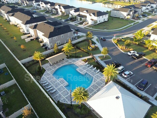 Photo - 9798 Fiddleback Ln