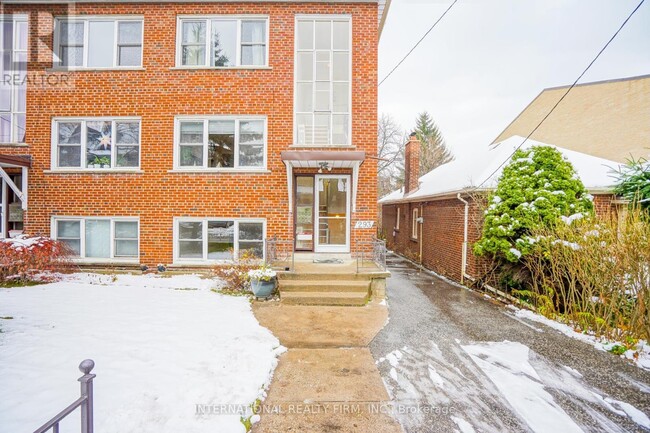Photo - 293 Indian Grove Unit 3