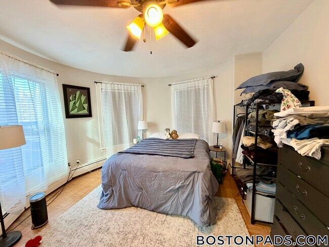 Photo - 1526 Tremont St Unidad 2