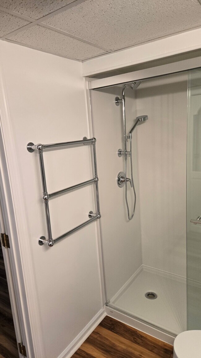 Photo - 22889 Kimberly Ct Unidad #basement Kimberly Ct