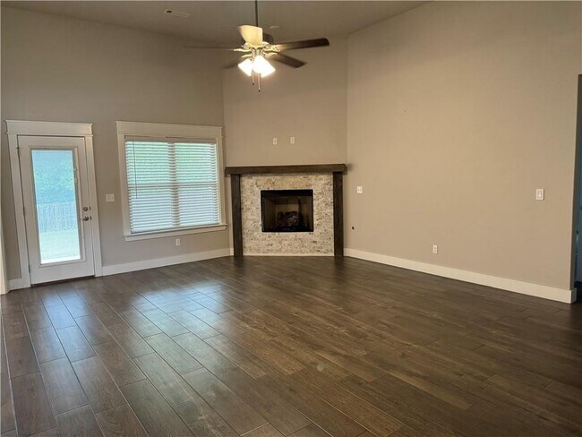 Photo - 3406 SW Lucretia Rd