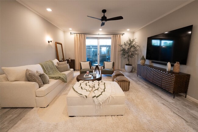Photo - 7447 Brompton St Unit 7447