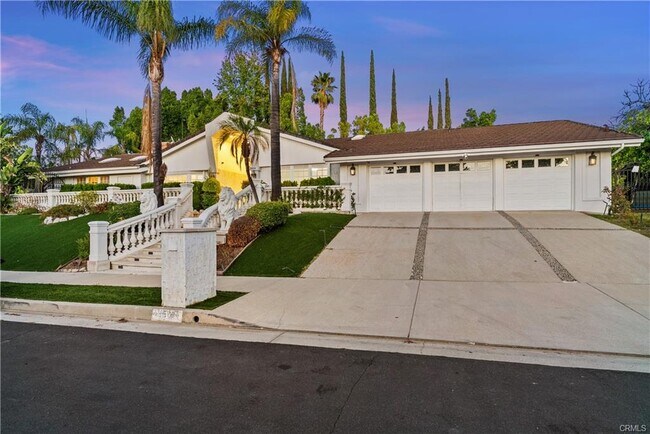 Photo - 3814 Alonzo Ave