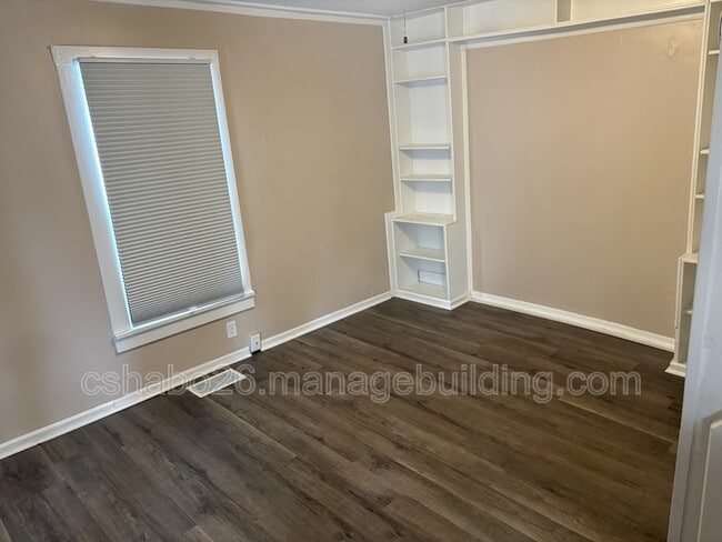 Photo - 904 S 4th Ave