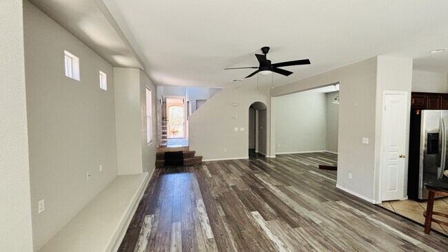 9171 Vintage Wine Ave