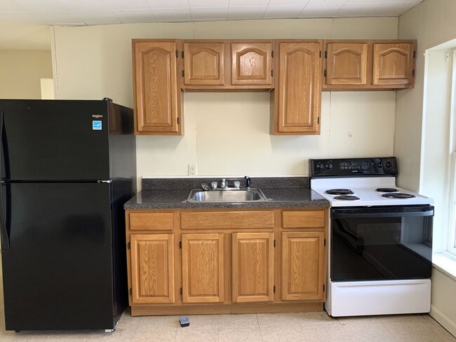 Photo - 212 E King St Unidad 212 B