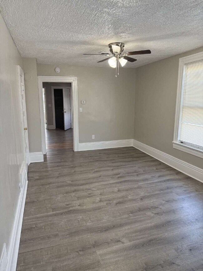 Photo - Nice 3 bedroom, 1 bath unit for rent. Unidad Upper