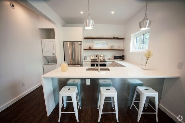 Building Photo - Campus Prime Rental