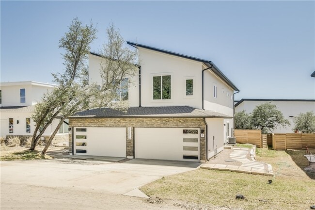 Photo - 5707 Thunderbird St Condo Unit B