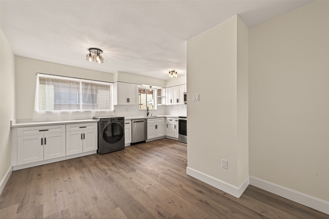Photo - 7714 Renwick Dr Unit M67