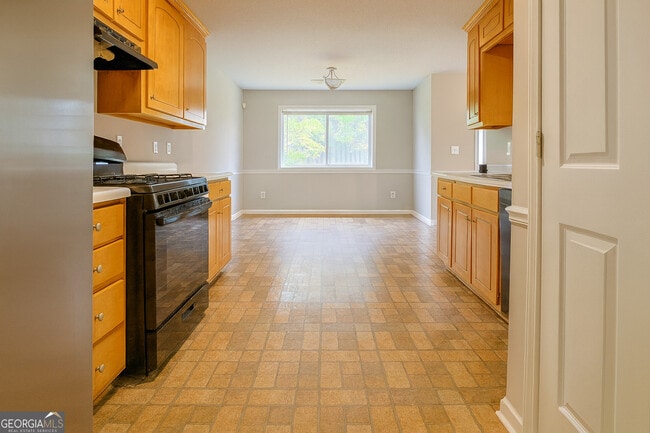 Photo - 8596 Guthrie Dr