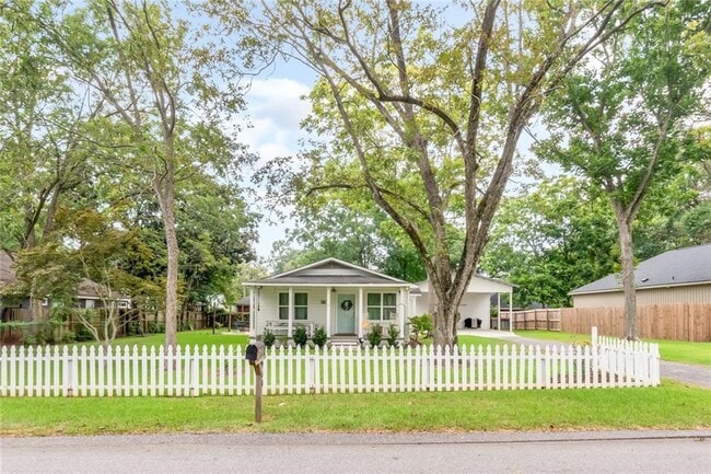 Building Photo - 958 Pinemont Dr Rental