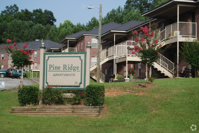 Building Photo - Pine Ridge Rental