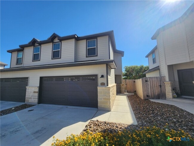 Photo - 2021 Rueben Rd