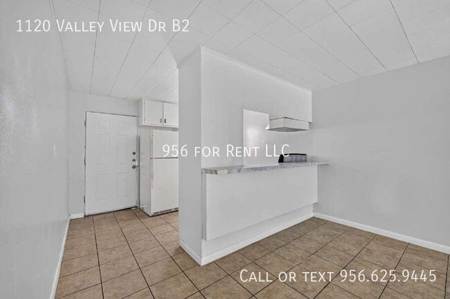 Photo - 1120 Valley View Dr