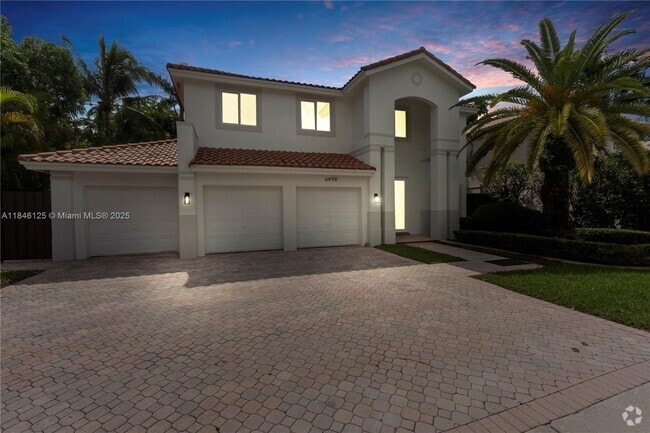 Building Photo - 6498 NW 113th Pl Rental