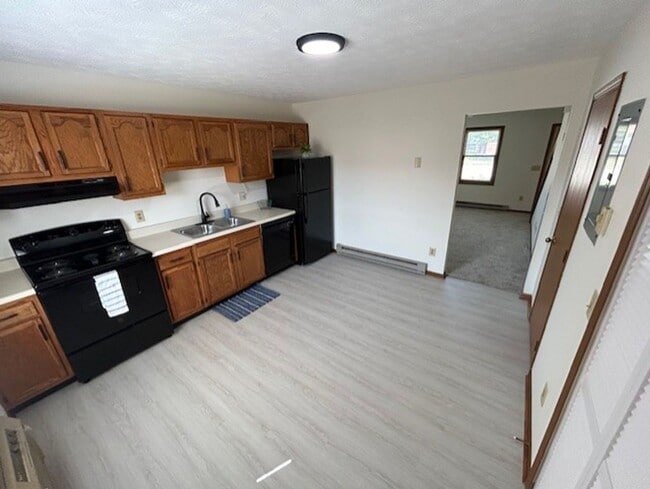 Photo - 2-Bedroom Townhome with 1-Car Garage - Available Soon! Unit 665-B Mumford